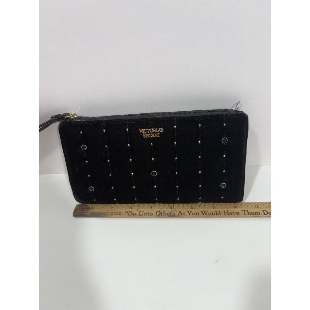 VICTORIAS SECRET VELVET STUDDED CLUTCH‎ WRISTLET WALLET PURSE BLACK GOLD - Picture 5 of 7